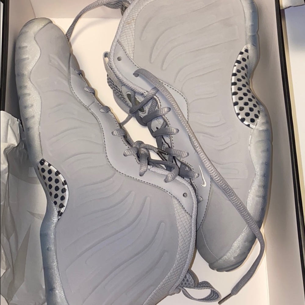 Grey Foam Posite